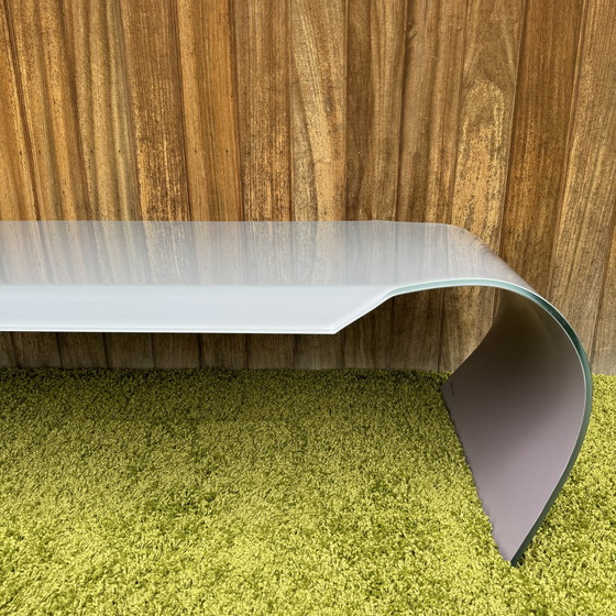 Image 1 of Table basse en verre