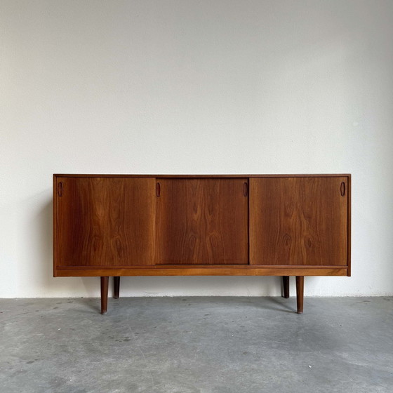 Image 1 of Credenza bassa danese vintage con 3 ante scorrevoli
