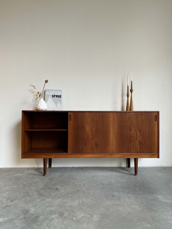 Image 1 of Credenza bassa danese vintage con 3 ante scorrevoli