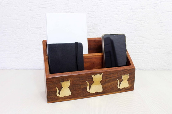 Image 1 of Porta lettere d'epoca in legno e ottone 1970