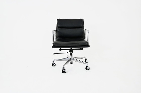 Image 1 of Leather Soft Pad Chair By Charles And Ray Eames For Icf, 1970S