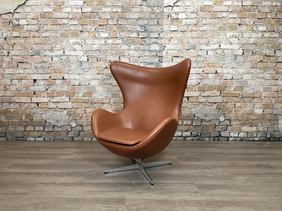 Image 1 of Fritz Hansen Egg Chair Cognac