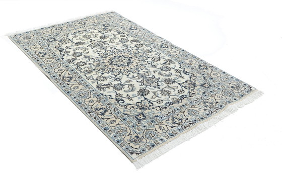 Image 1 of Original hand-knotted Persian carpet Nain 12 La 198 X 120 Cm