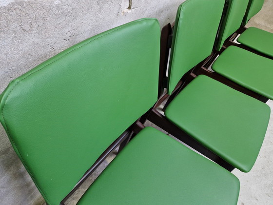 Image 1 of Ensemble de 4 chaises vintage reupholstered