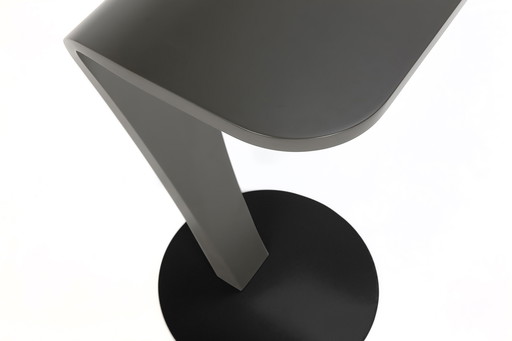 Odesi Cobra side table