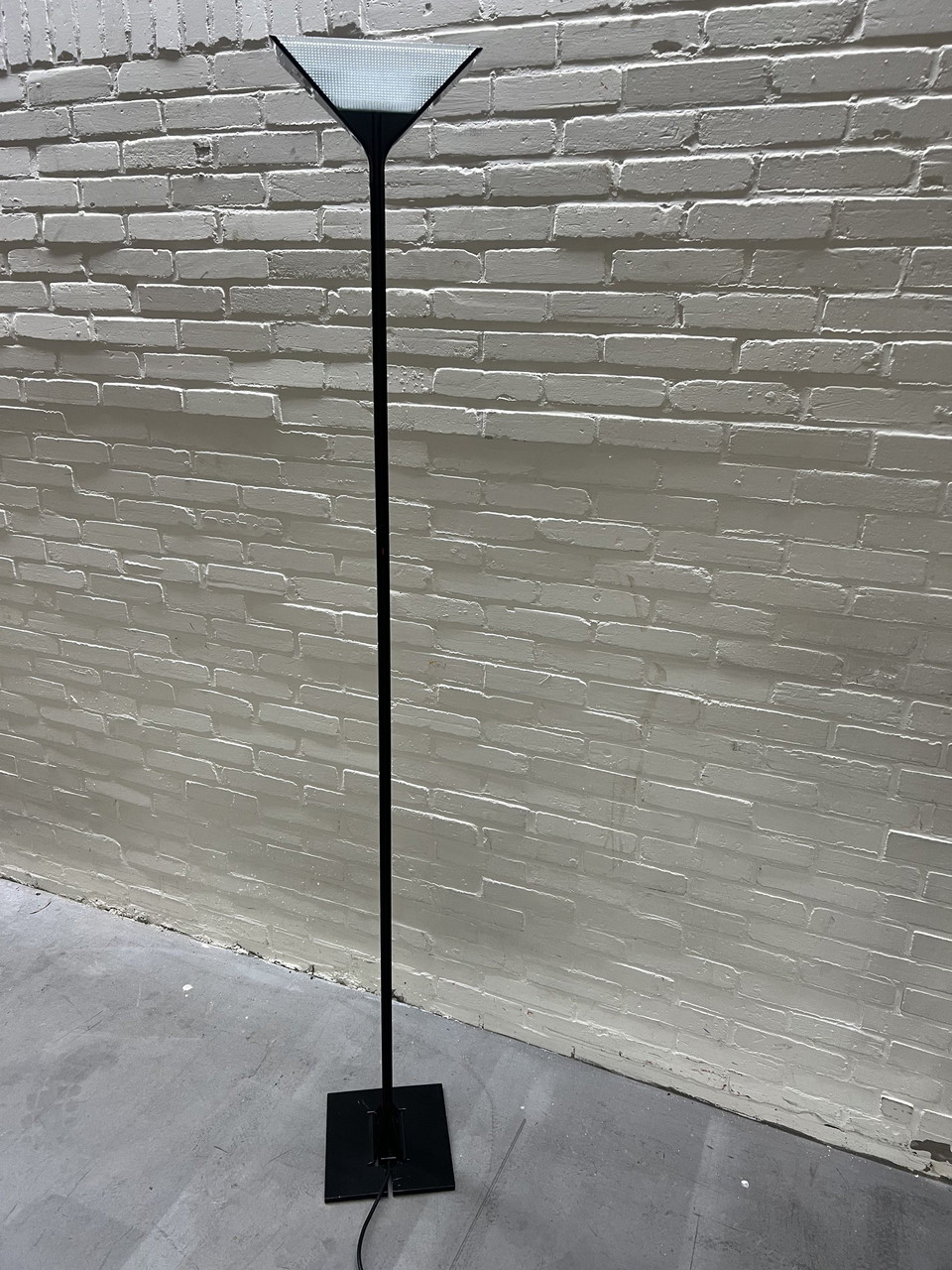 【FLOS】PAPILLONA パピローナ フロアスタンド トビア・スカルパ FLOS】PAPILLONA パピローナ フロアスタンド トビア・スカルパ