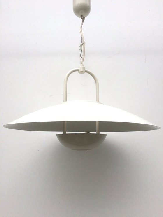 Halogen pendant light store