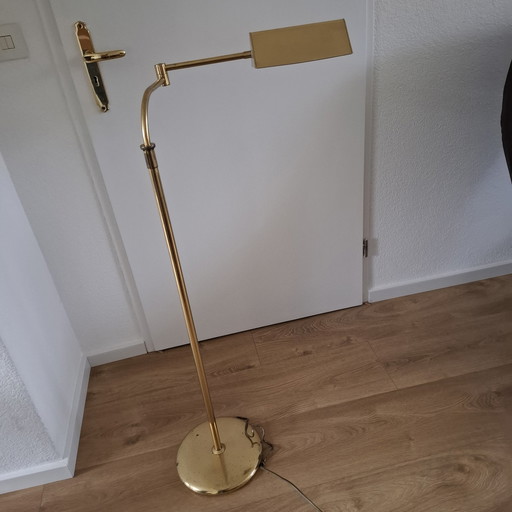 Standing Notary Lamp