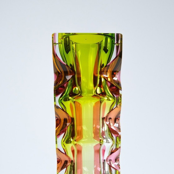 Image 1 of Vintage pink glass vase by Oldrich Lipsky for Novy Bor Exbor, Czechoslovakia 1964