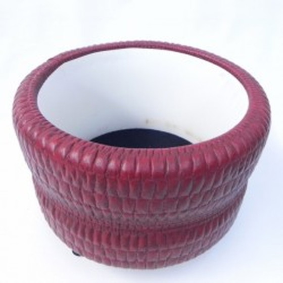 Image 1 of Vintage ottoman on 3 legs 