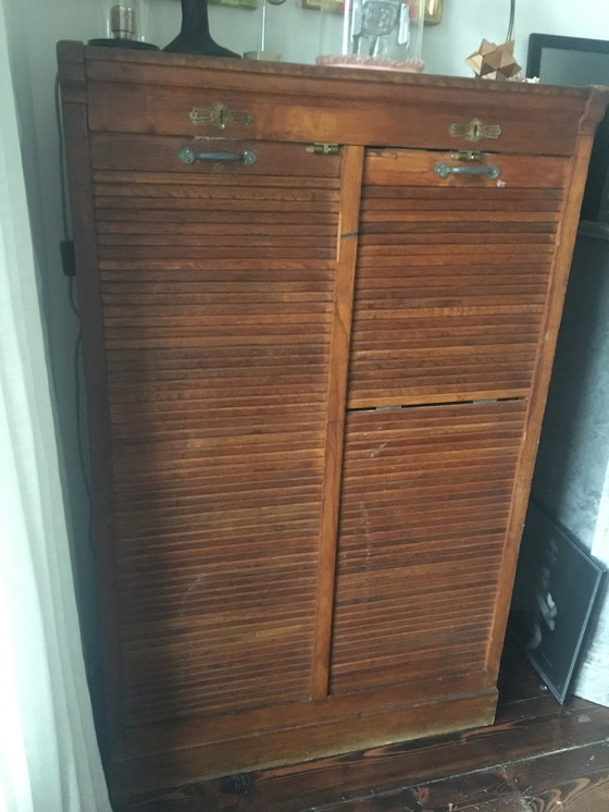 Image 1 of Armoire d'archives à volets roulants