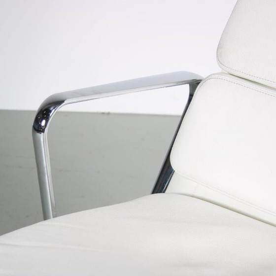 Image 1 of "EA222" Chair by Charles & Ray Eames for Vitra, Germany 1990