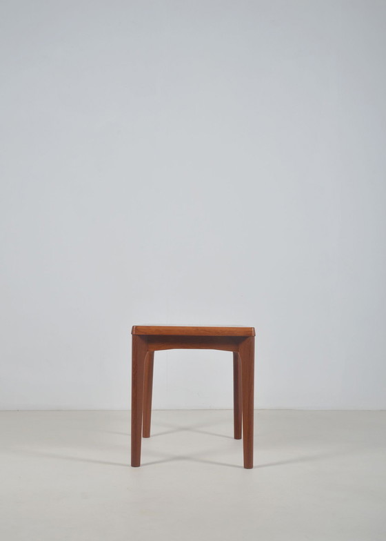 Image 1 of Table d'appoint danoise par Henning Kjaernulf pour Vejle Mobelfabrik, 1960s