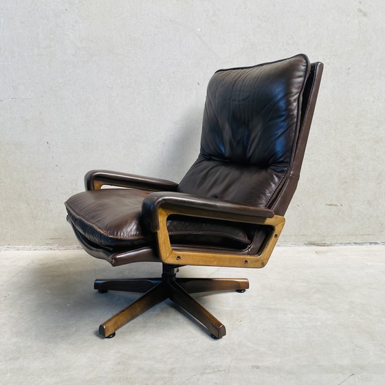 Image 1 of Leather Armchair André Vandenbeuck Brand Strässle