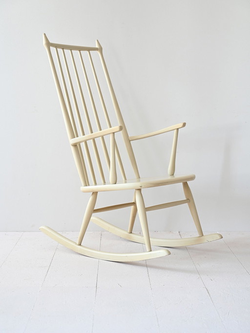 White Scandinavian Shabby Chic Rocking Chair – Vintage Wooden Nordic Design