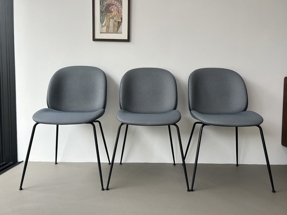 Image 1 of 6x Gubi Beetle chaises de salle à manger Front Upholstered