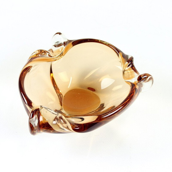 Image 1 of Ciotola vintage in vetro ambrato di Jan Beranek per Skrdlovice, Cecoslovacchia, 1960