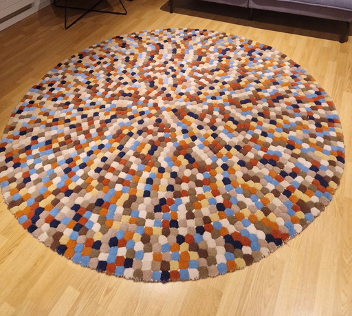 Bo Concept round wool rug