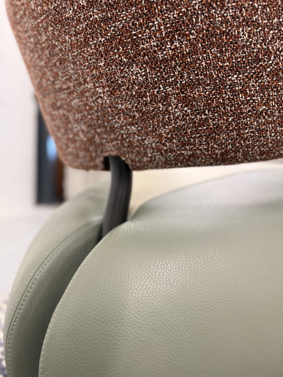 Image 1 of Sillón Leolux Pallone en piel Senso y tela State