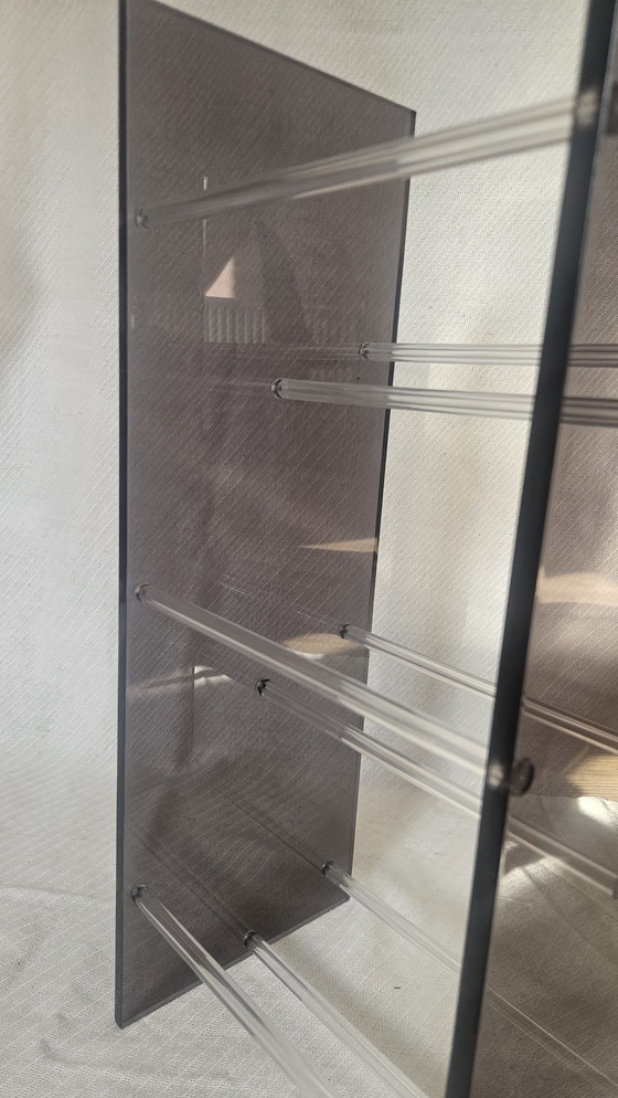 Image 1 of Plexiglas Display From Flexicon Holland Retro