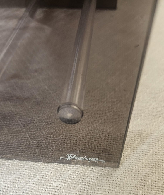 Image 1 of Plexiglas Display From Flexicon Holland Retro