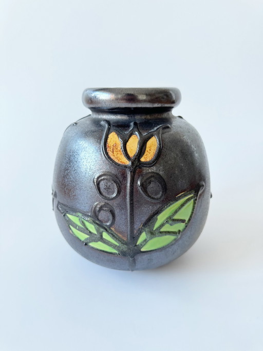 Scheurich 284-19, Fat Lava ceramic vase, floral decor, bulbous shape, 1960s, Mid - Century Modern, West Germany Pottery