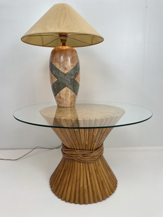 Image 1 of McGuire Furniture Company design Table basse en forme de gerbe de blé