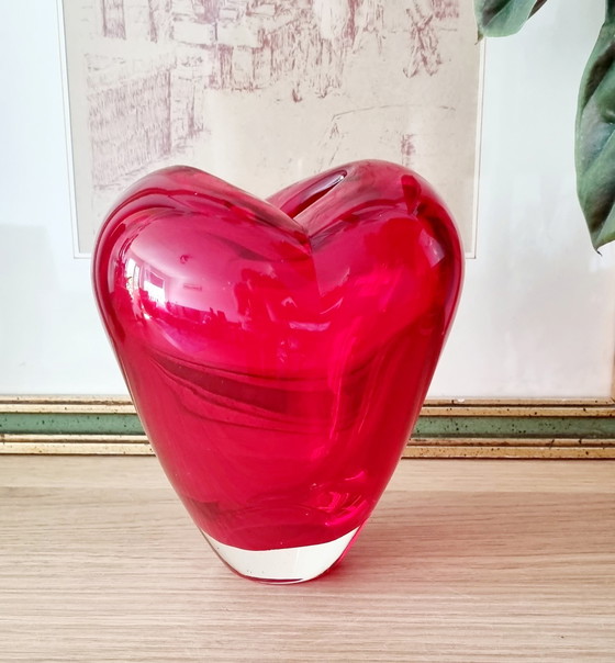 Image 1 of Salviati collection Maria Christina Hamel heart-shaped vase