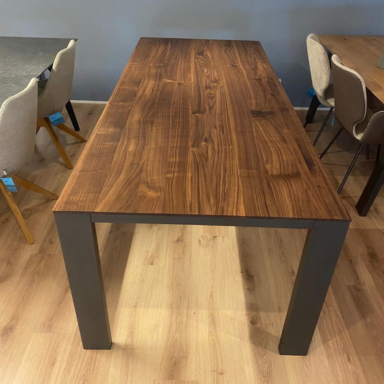 Image 1 of Bert Plantagie Edge dining table