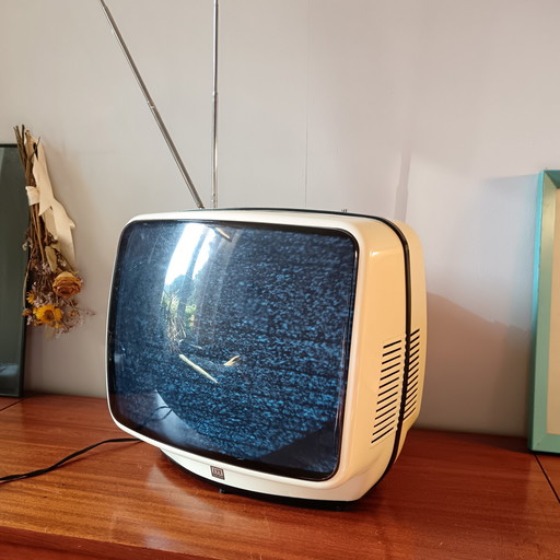 Portable television Itt Shaub & Lorentz, Usa, 1975