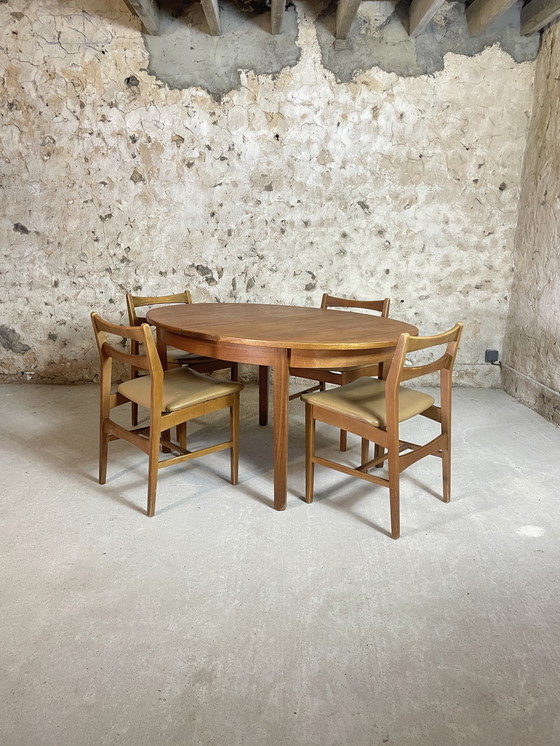 Image 1 of dining table W Laurence