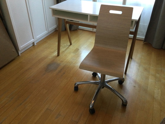 Image 1 of 2x Desk Table And Desk Chair