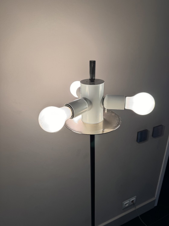 Image 1 of Estiluz Floor Lamp