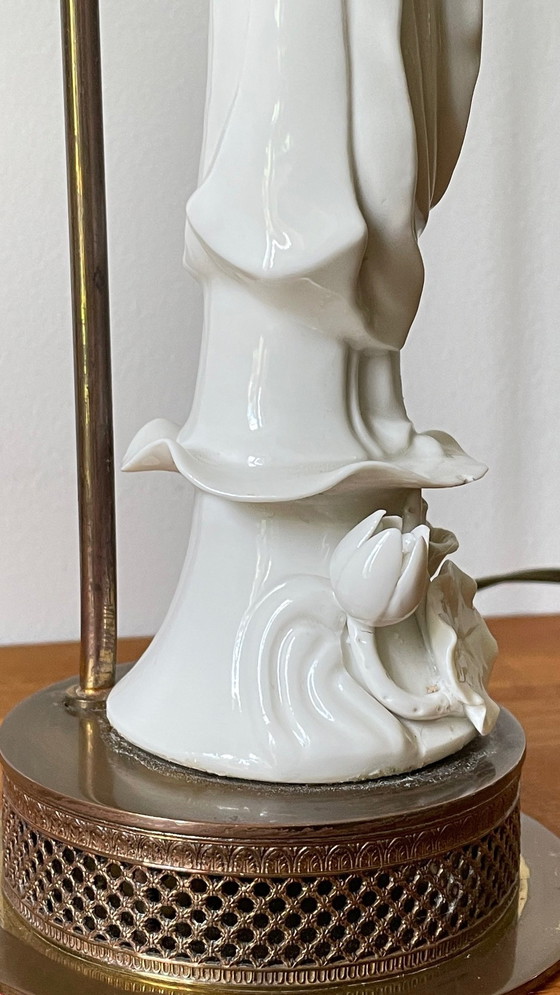 Image 1 of Geisha lamp Chinese porcelain Early 20th century