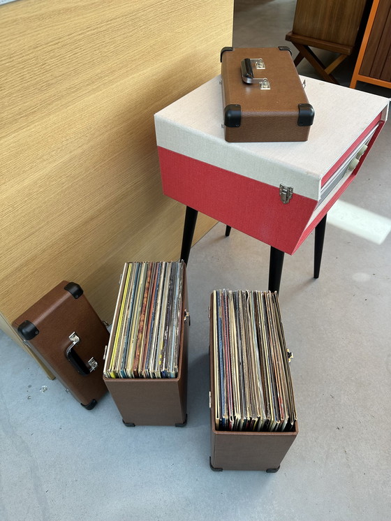 Image 1 of Record player Crosley Bermuda + 2 Cases Records