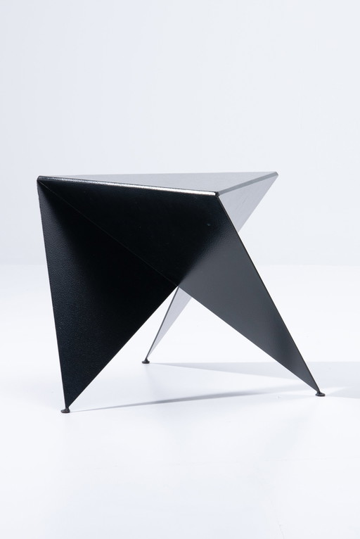  Rw1 Side Table In Black - Ronald Willemsen