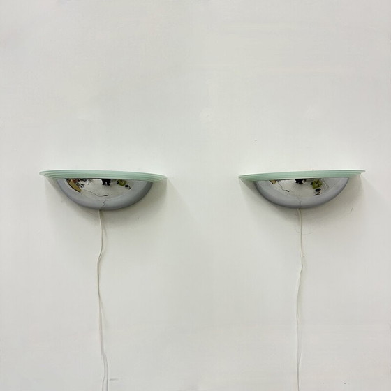 Image 1 of Pair of vintage wall lamps in chrome and glass, 1980s