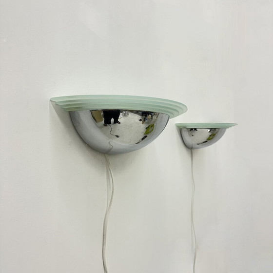 Image 1 of Pair of vintage wall lamps in chrome and glass, 1980s