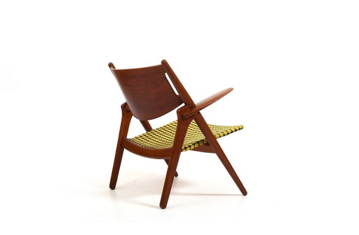 CH-28 Easy Chair in Teak by Hans J. Wegner for Carl Hansen & Søn, 1960s