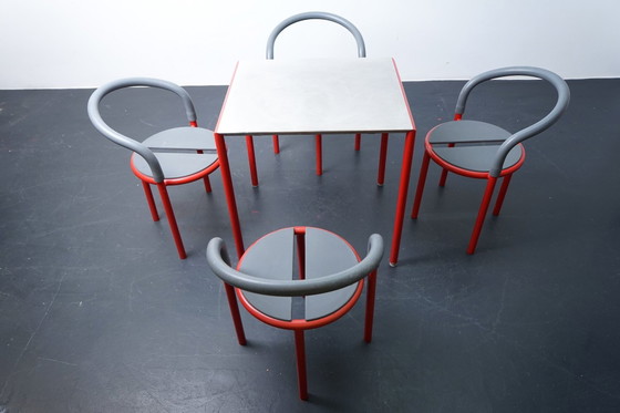 Image 1 of Mid Century Pelikan - Chaises de salle à manger et table Pelikan de Fritz Hansen, set de 5 pièces