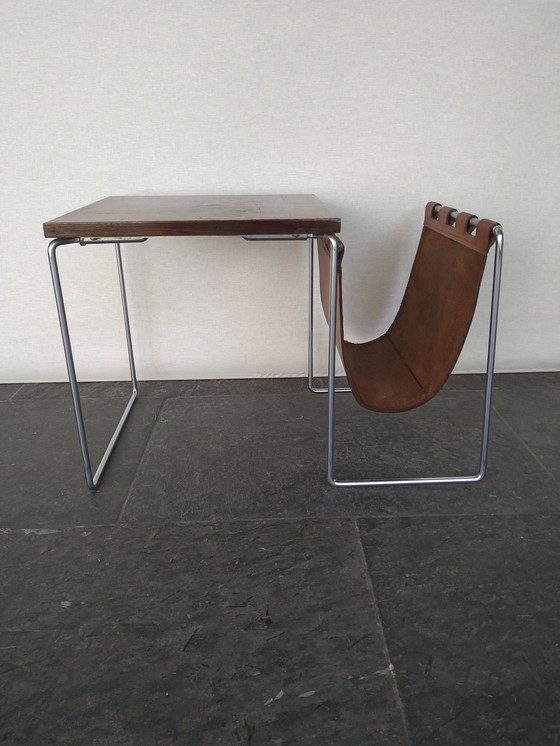 Image 1 of Table d'appoint design Brabantia avec porte-revues en cuir