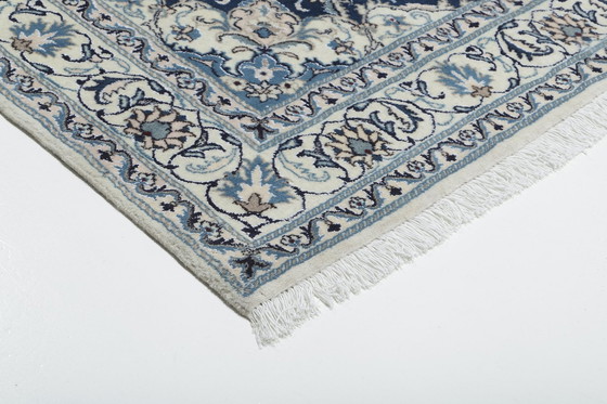 Image 1 of Original hand-knotted Persian carpet Nain 12 La 244 X 165 Cm