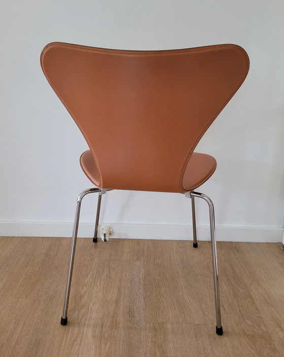 Image 1 of 4X Fritz Hansen Arno Jacobsen Butterfly Chair