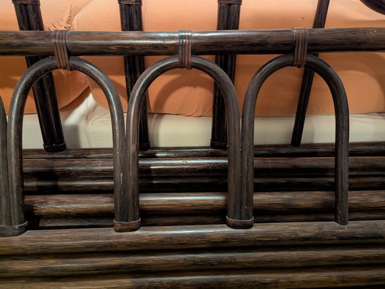 Image 1 of Cama de ratán