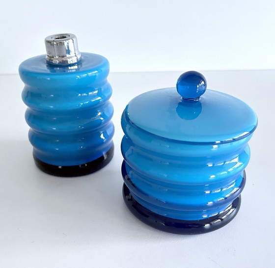 Image 1 of Set di flaconi di profumo e cipria vintage