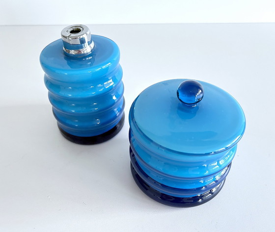 Image 1 of Set di flaconi di profumo e cipria vintage