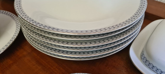 Image 1 of Hutschenleuther Arzberg 50-Piece Tableware