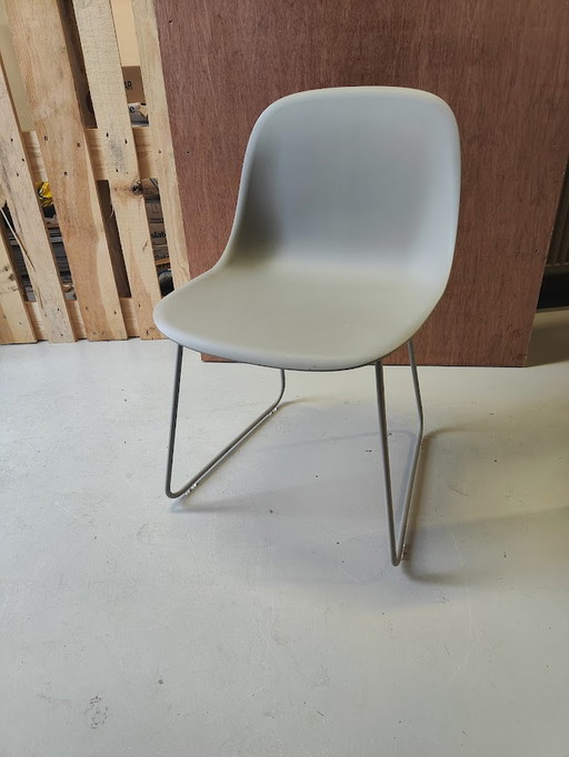 Muuto Fiber side chair sled