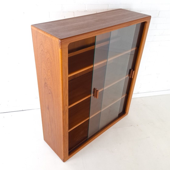 Image 1 of Vetrina vintage in stile danese