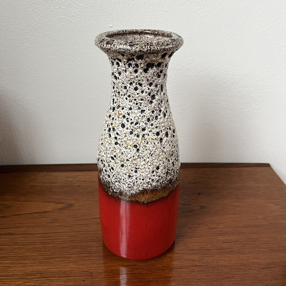 Image 1 of Vaso W-Germany Scheurich Red Lava 293-26